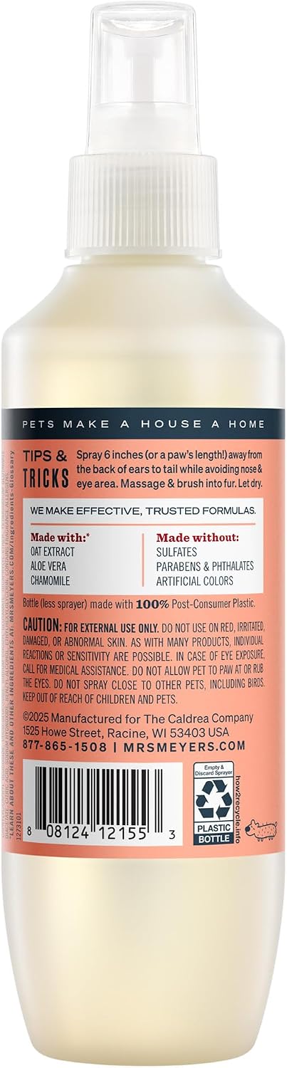 MRS. MEYER'S Clean Day Dog Deodorizing Spray, White Peach Scent, 8oz - Image 2